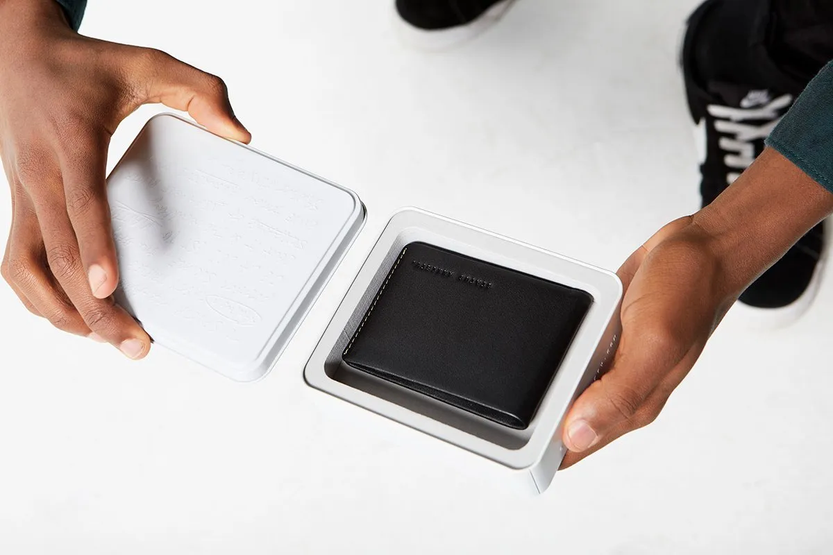 STATUS ANXIETY - Otis Wallet